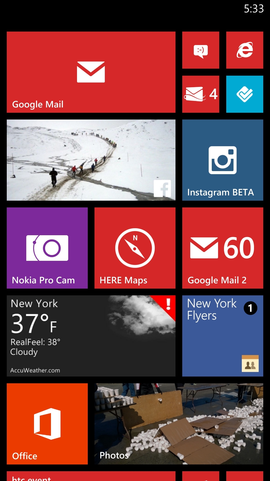 Review: Windows Phone innovations show promise