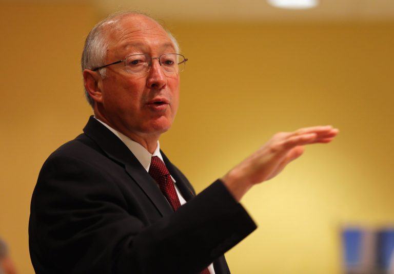 Ken Salazar, Steven Chu praise fracking as ‘safe’