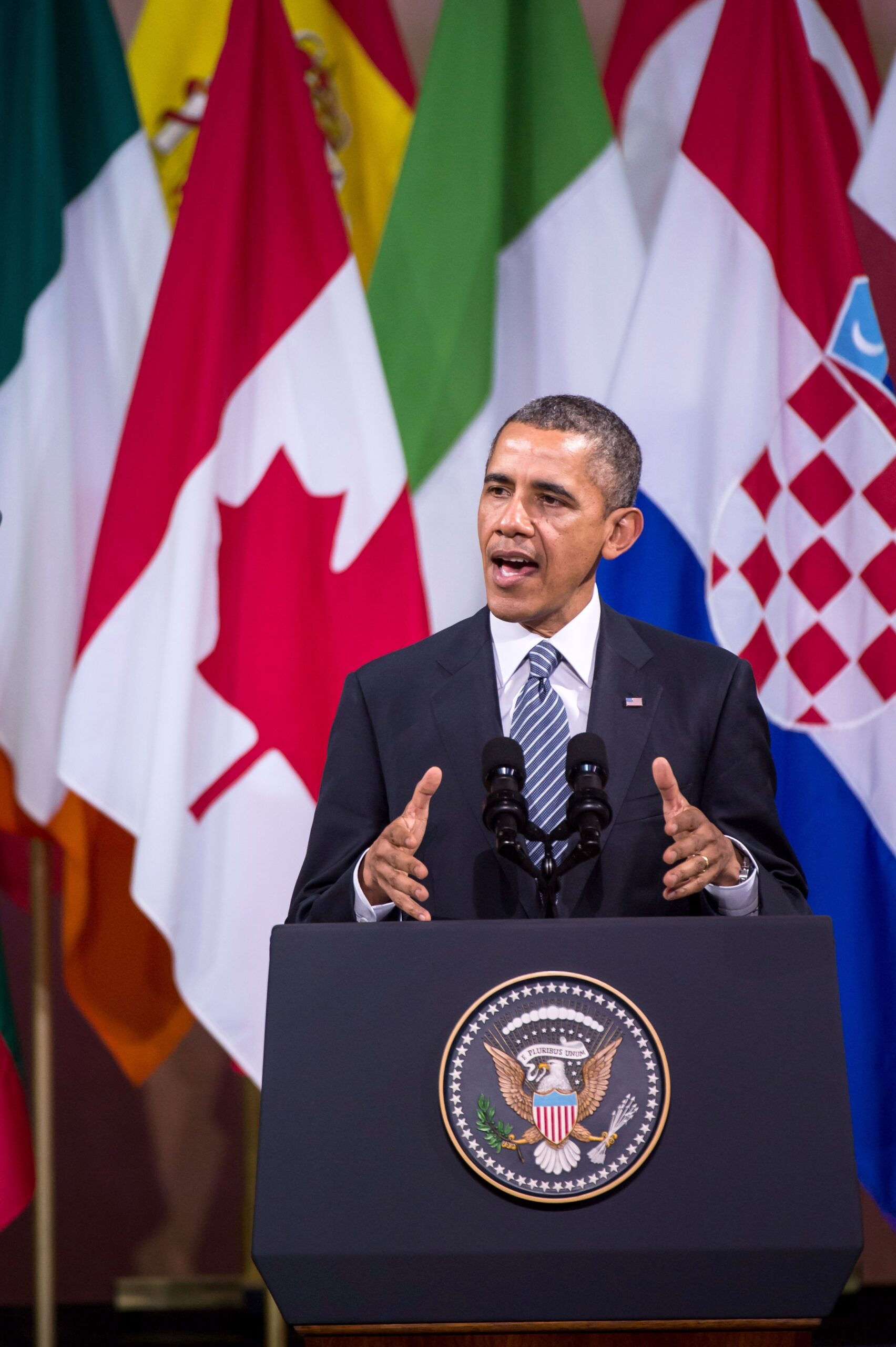 Obama urges Europe to retrench amid Ukraine crisis