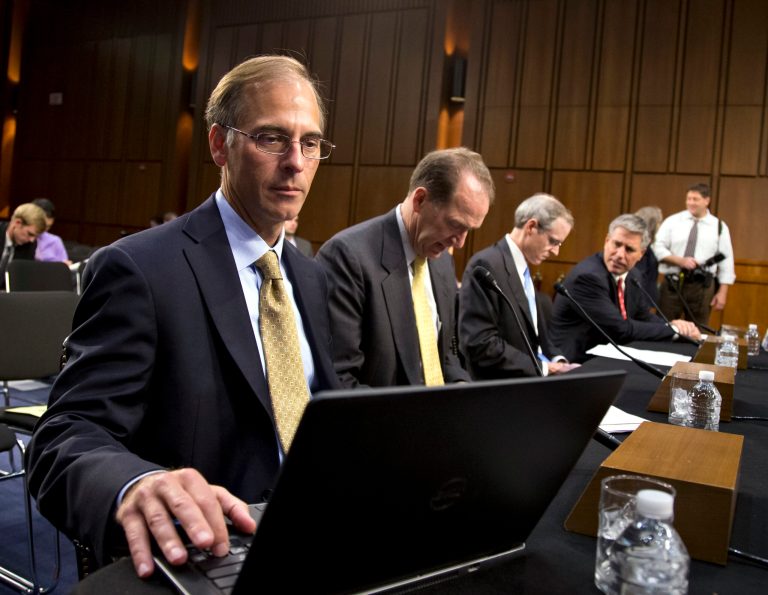 Moody’s economist: Not raising debt limit would be ‘cataclysmic’