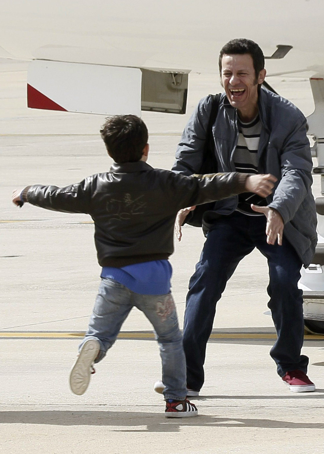 2 Spanish journalists kidnapped in Syria go free