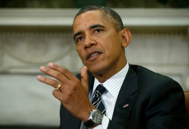 Obama avoids shutdown talk as deadline looms