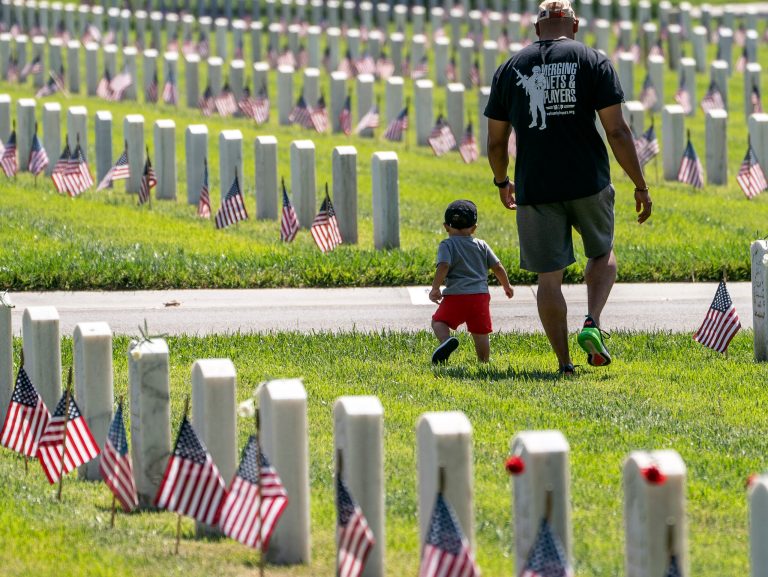 Memorial Day: Veterans Affairs will host nationwide ceremonies at more than 130 cemeteries