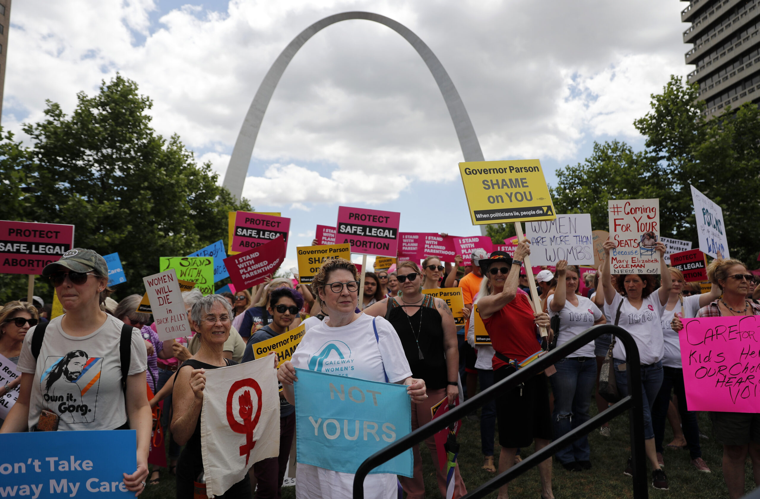 Abortion advocates launch bid to put constitutional amendment on ballot in Missouri