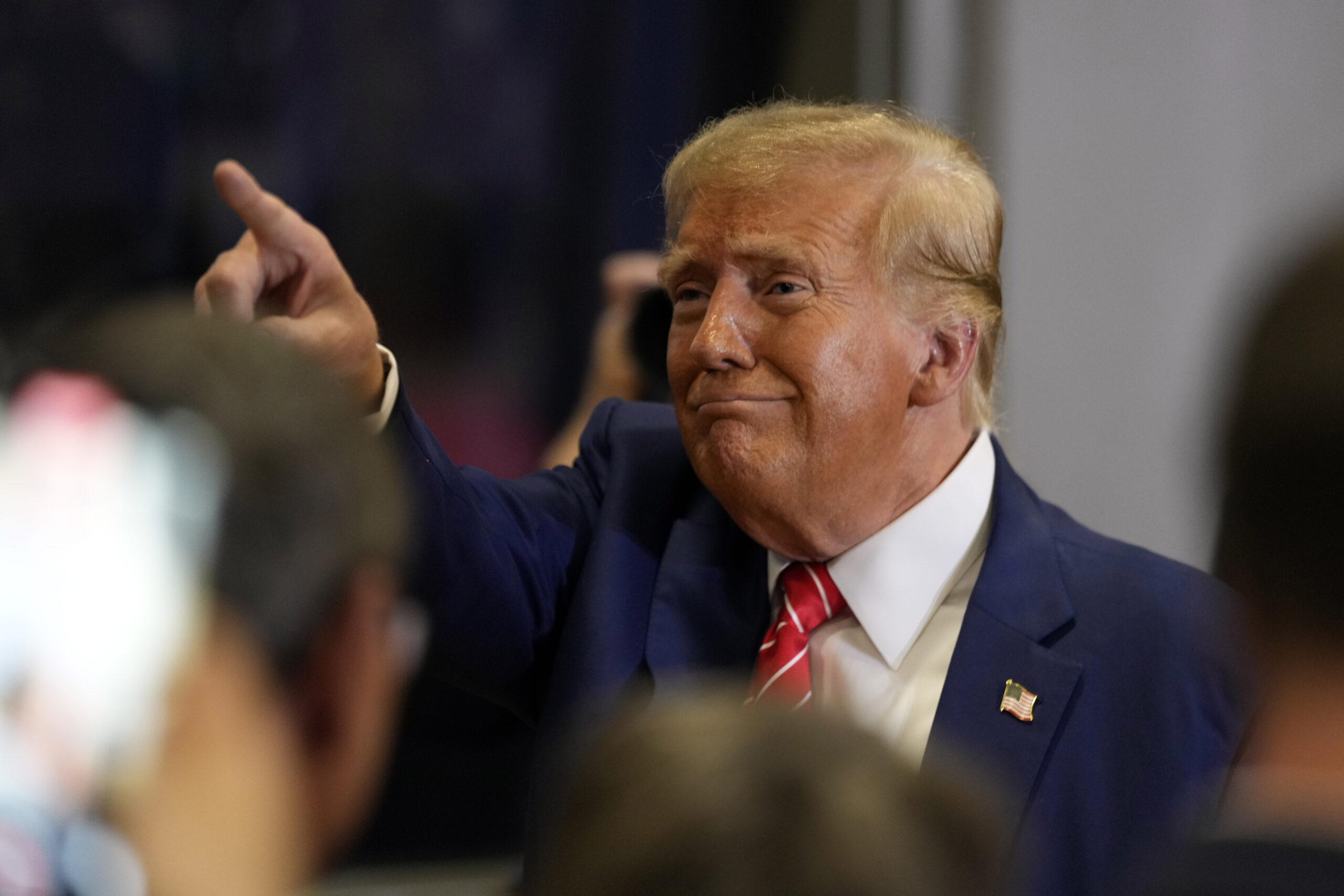 Christie suspends campaign: Trump takes victory lap following exit of top critic