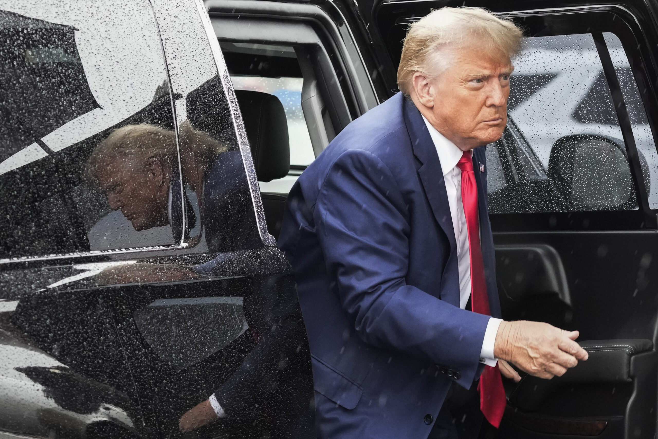 Why Trump chooses the courtroom rather than the Iowa campaign trail