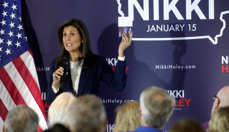 GOP presidential hopefuls back ethanol in bid to gain Iowa farmer vote