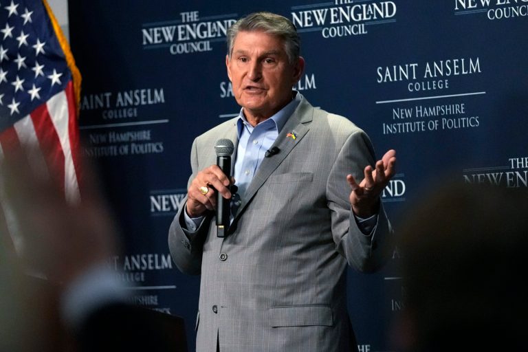 Manchin trolls Democrats with fishing trip photos: ‘Enjoying my independence’