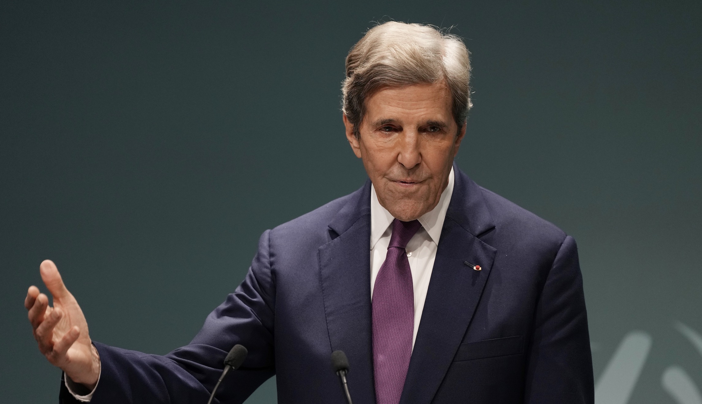 Top John Kerry aide joined climate meeting with CCP-tied groups