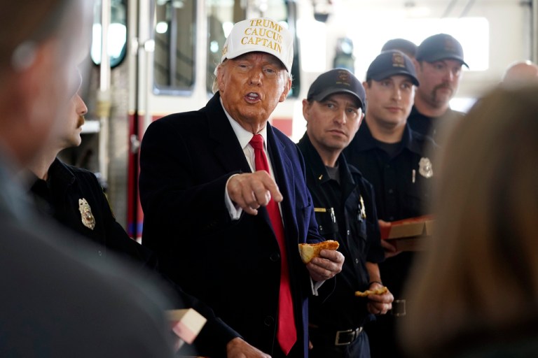 Trump seeks 2016 do-over in Iowa armed with stronger campaign organization