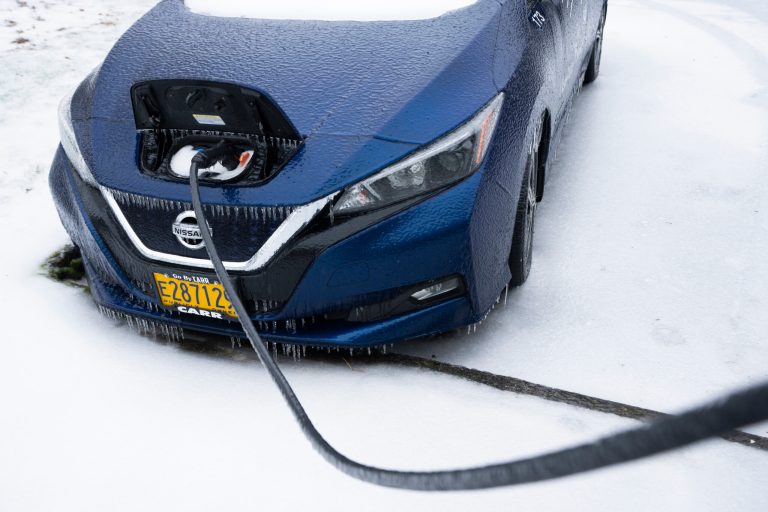 Electric vehicle owners discover cold truth