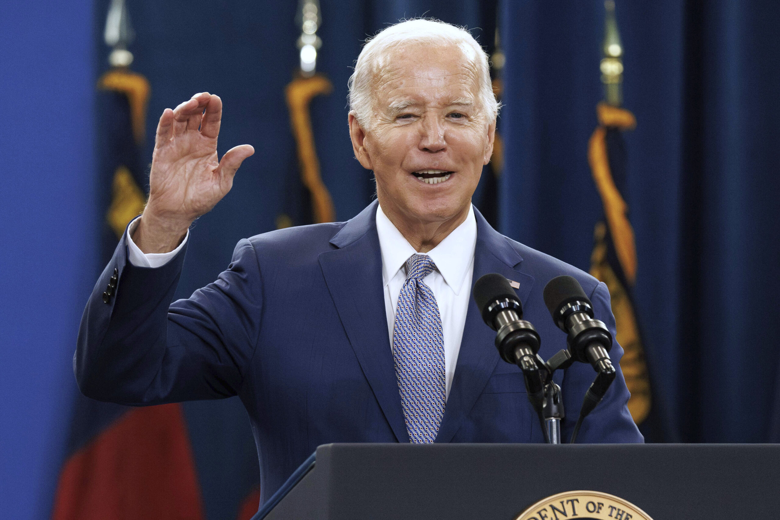WATCH LIVE: Biden welcomes group of mayors to the White House