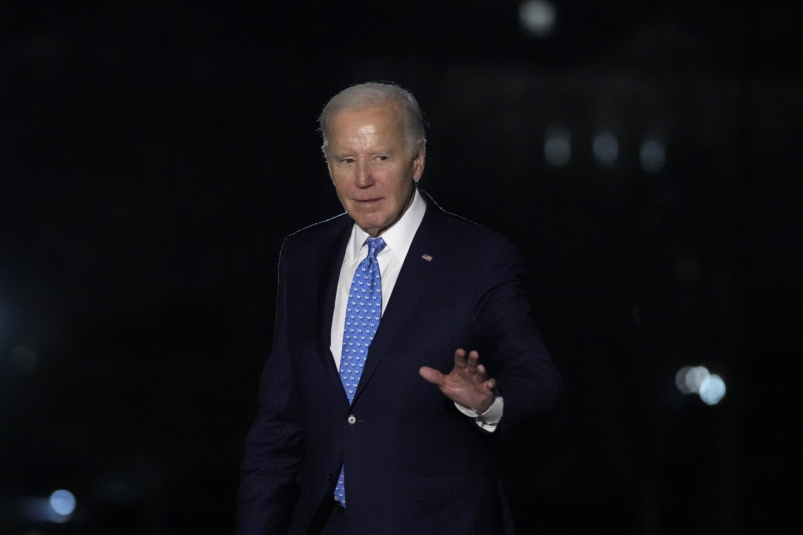 Sunshine and rainbows: Biden says Democrats can beat Trump in Florida despite polls and recent history