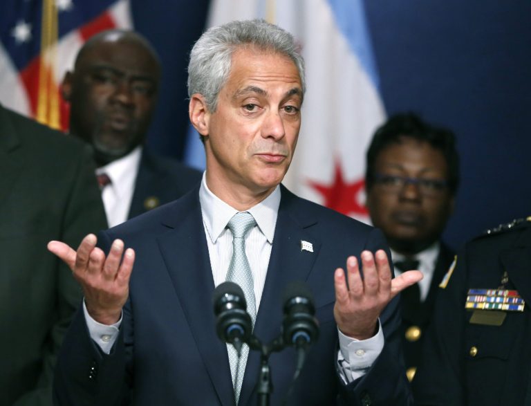 Emanuel announces taser training for Chicago cops
