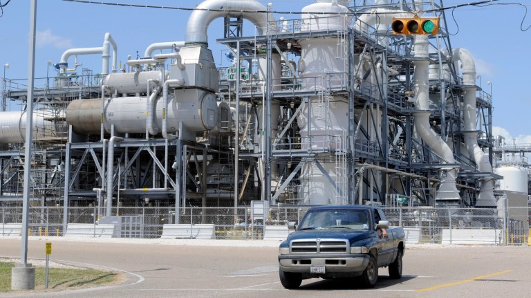 Boost the economy's fortunes by passing USMCA