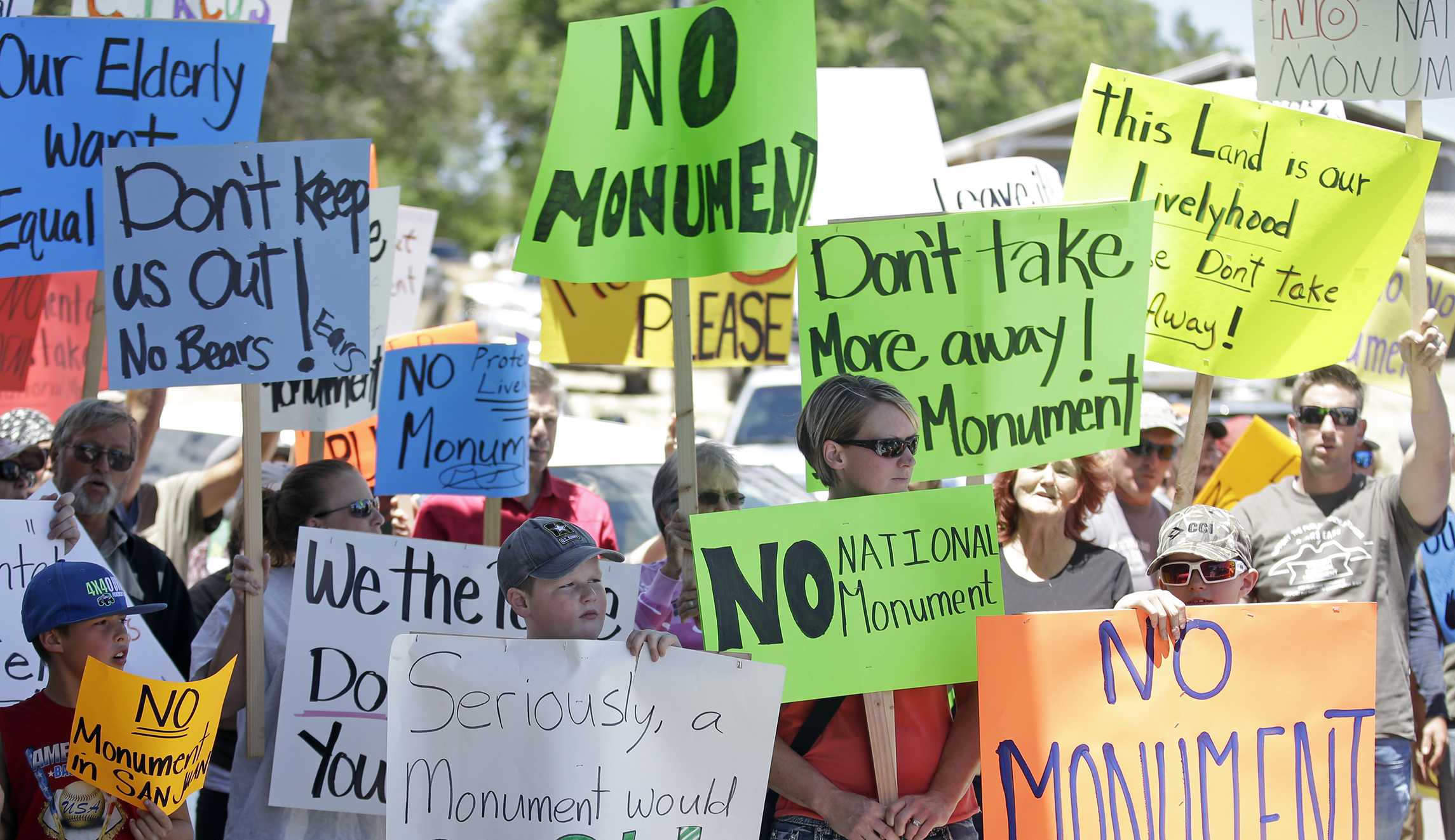 David fights Goliath out West, and the media side with Goliath