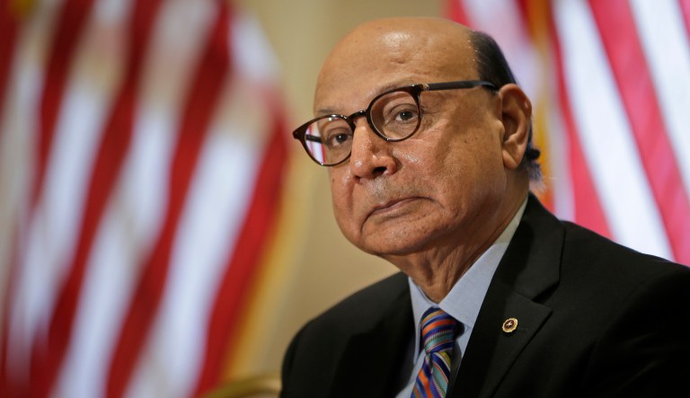 Gold Star father Khizr Khan urges Supreme Court to strike down Trump’s travel ban