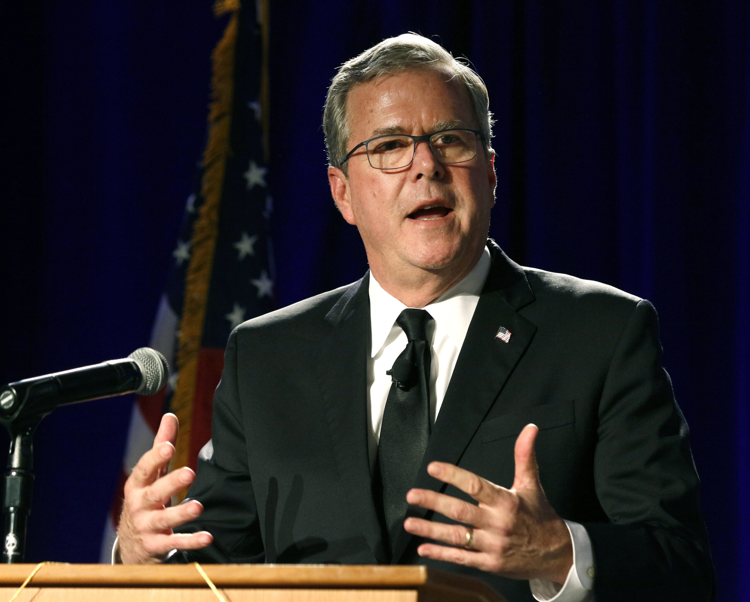 Jeb Bush delivers emotional tribute to mother Barbara Bush