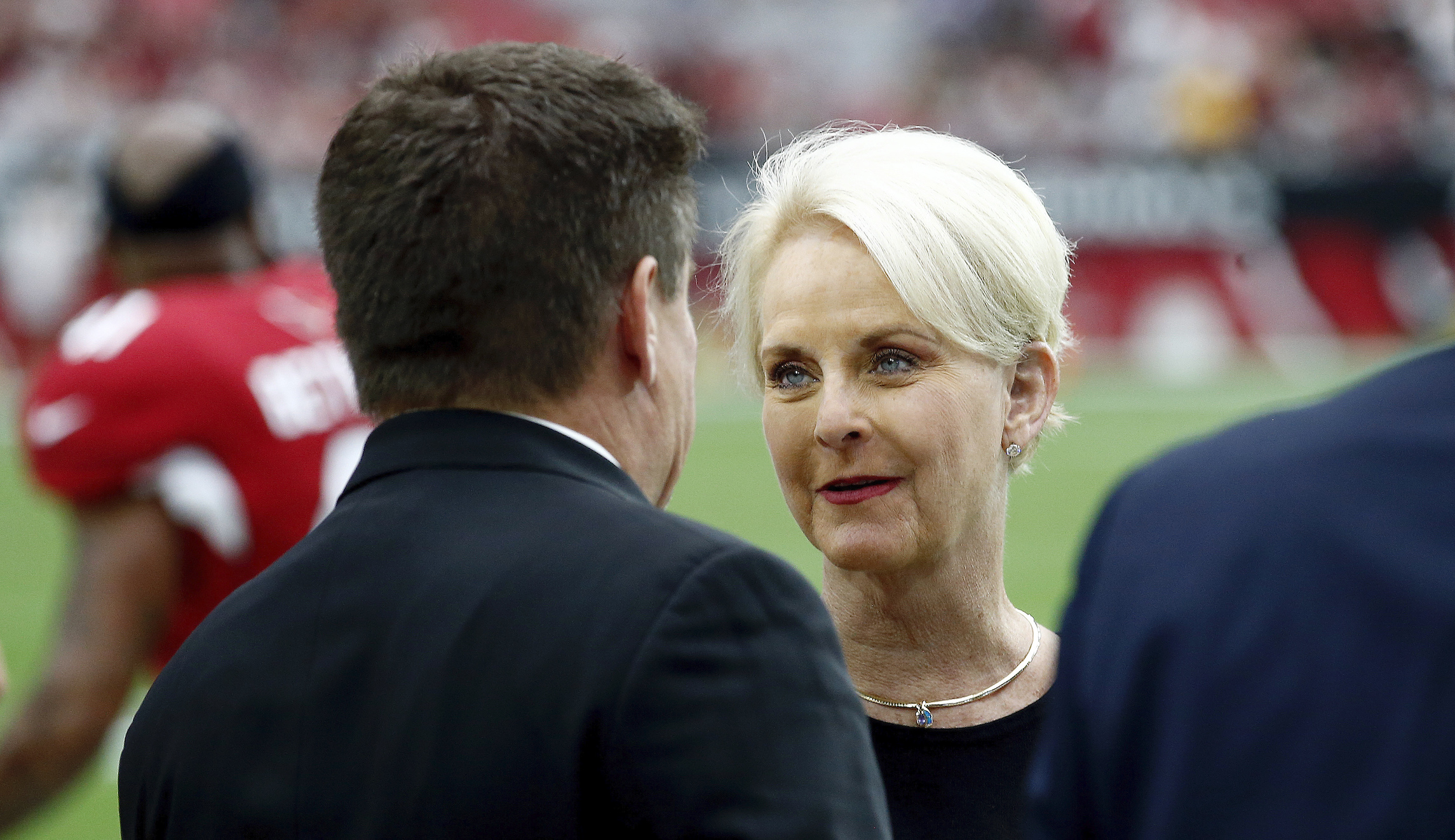 Cindy McCain defends the Biden family against Trump’s accusations: ‘I was very disappointed’