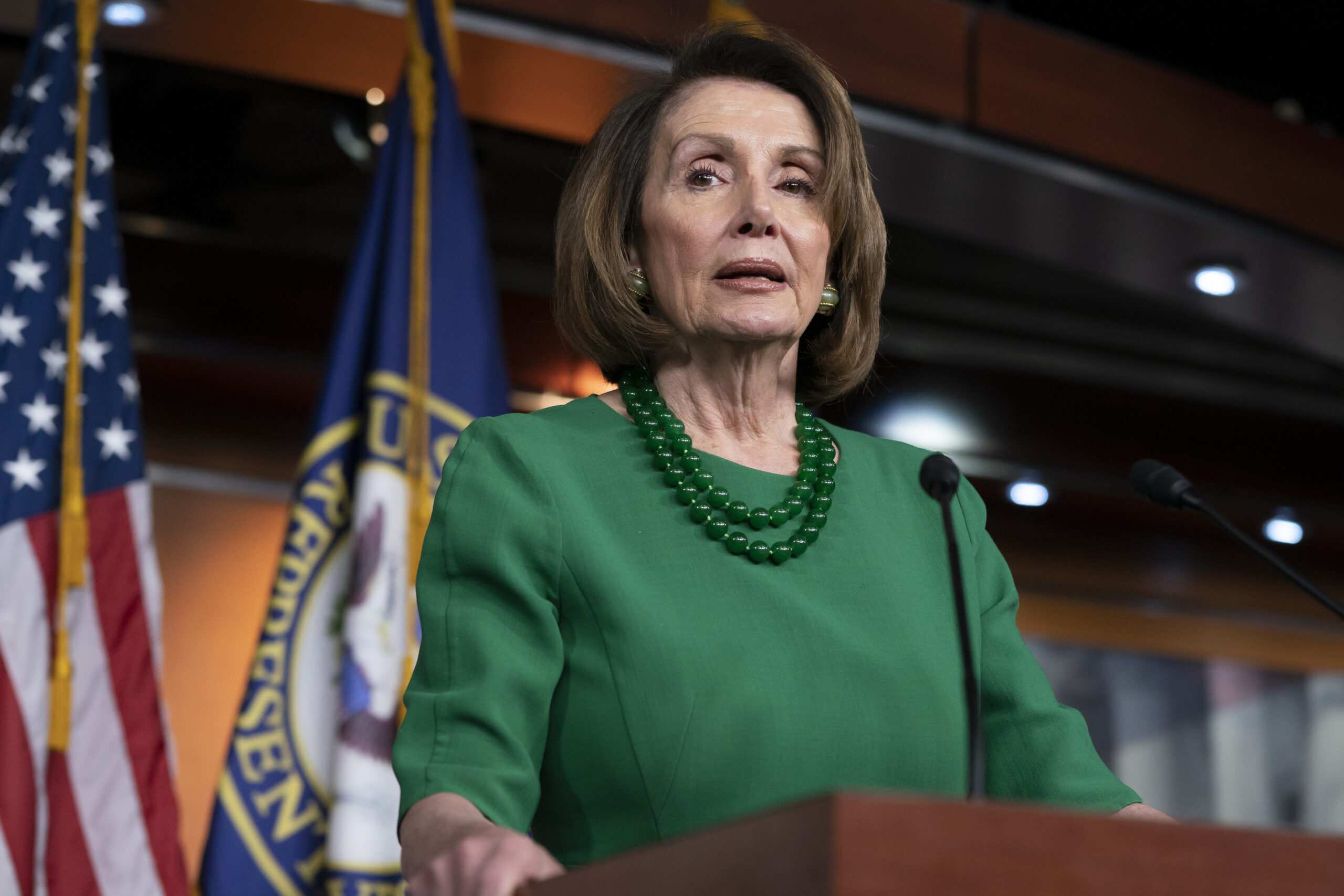 Pelosi downplays her Hawaii vacation during the shutdown: ‘Totally unimportant’