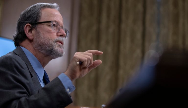 Federal debt and deficits set to rise ‘substantially,’ budget office warns