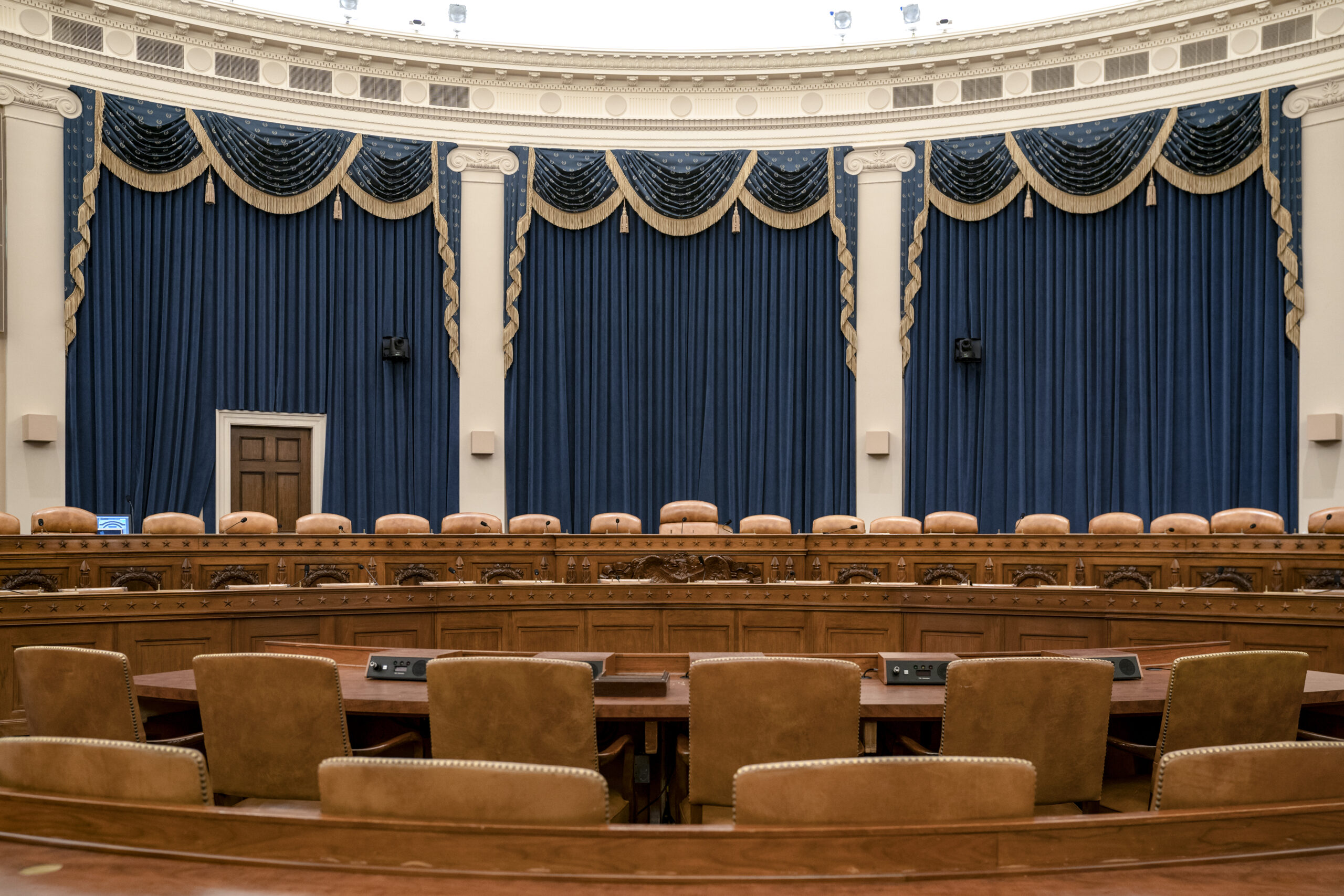 Trump Report Card: Public impeachment hearings shadow strong economy