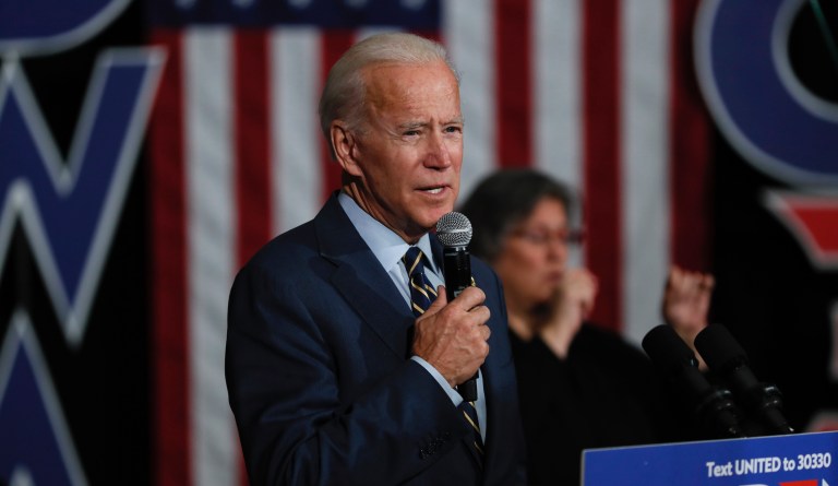 Biden lambastes 'chump' Giuliani