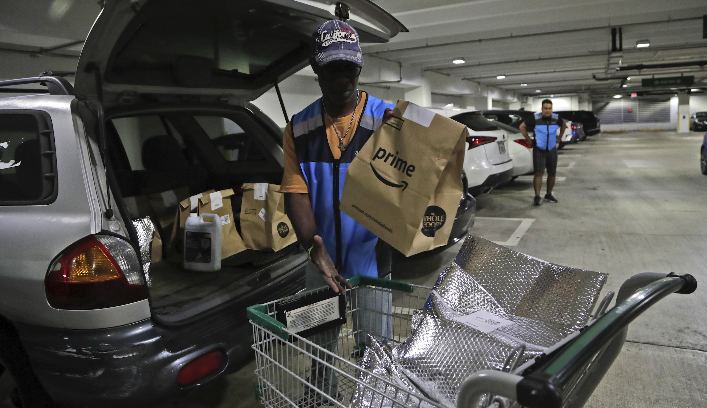 Florida’s sunny consumer confidence darkens, casts shade on hopes for quick rebound