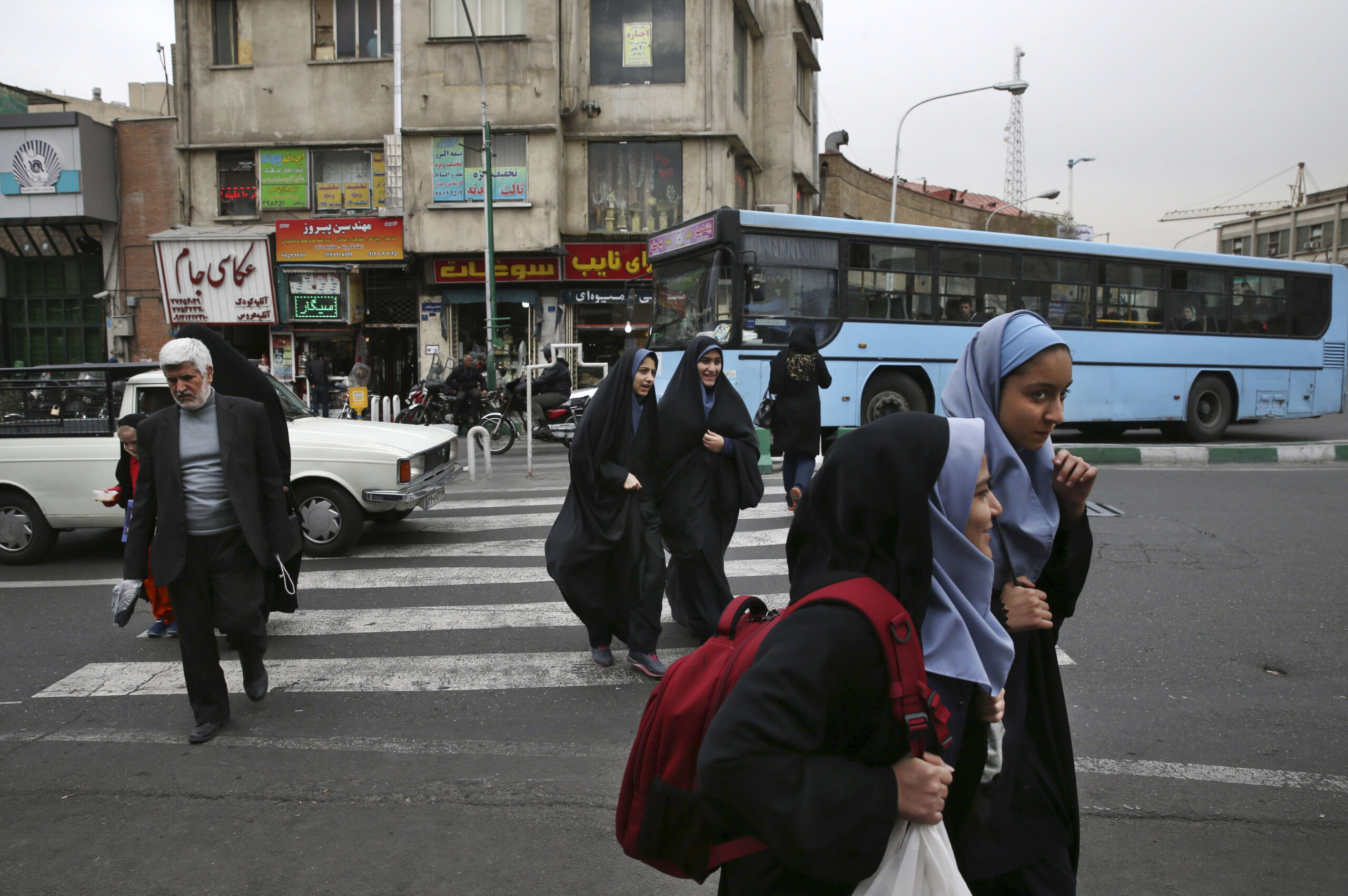 Ending the Iran nuclear deal isn’t enough: Trump must wage economic warfare