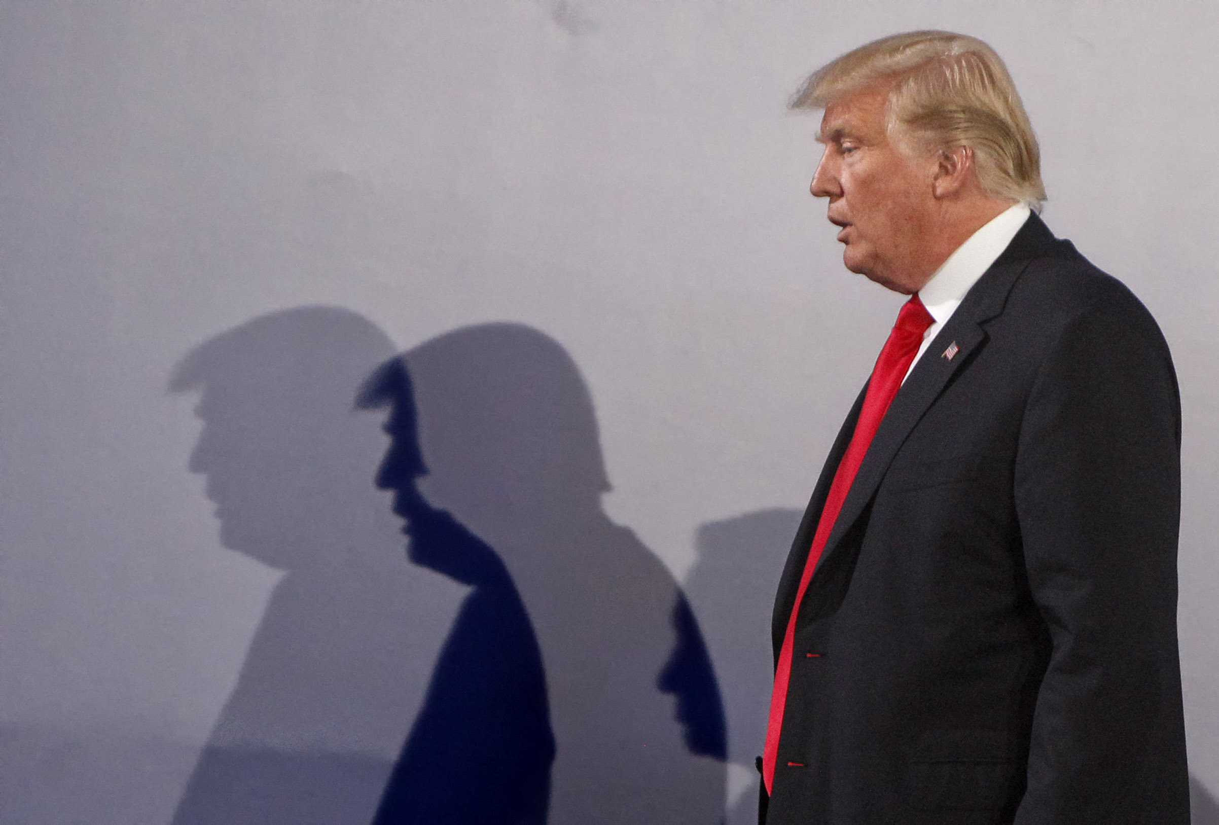 Trump moving in the shadows to help select Senate candidates