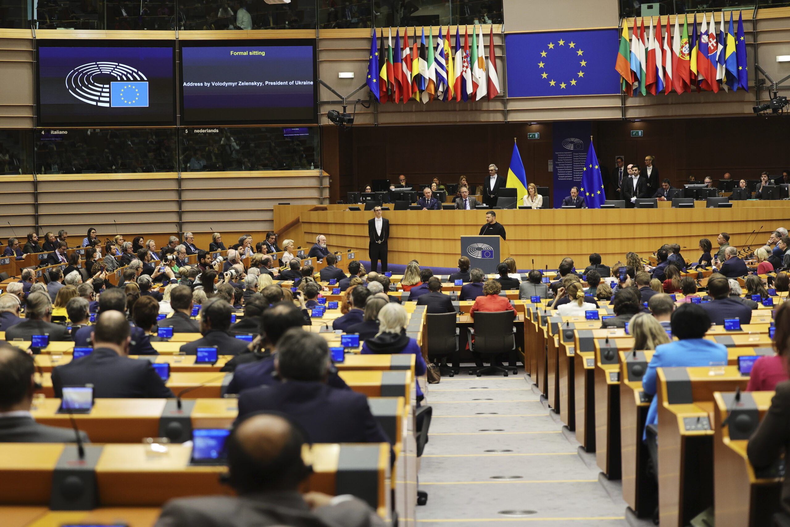 Without US leadership, Europe is divided over Russia