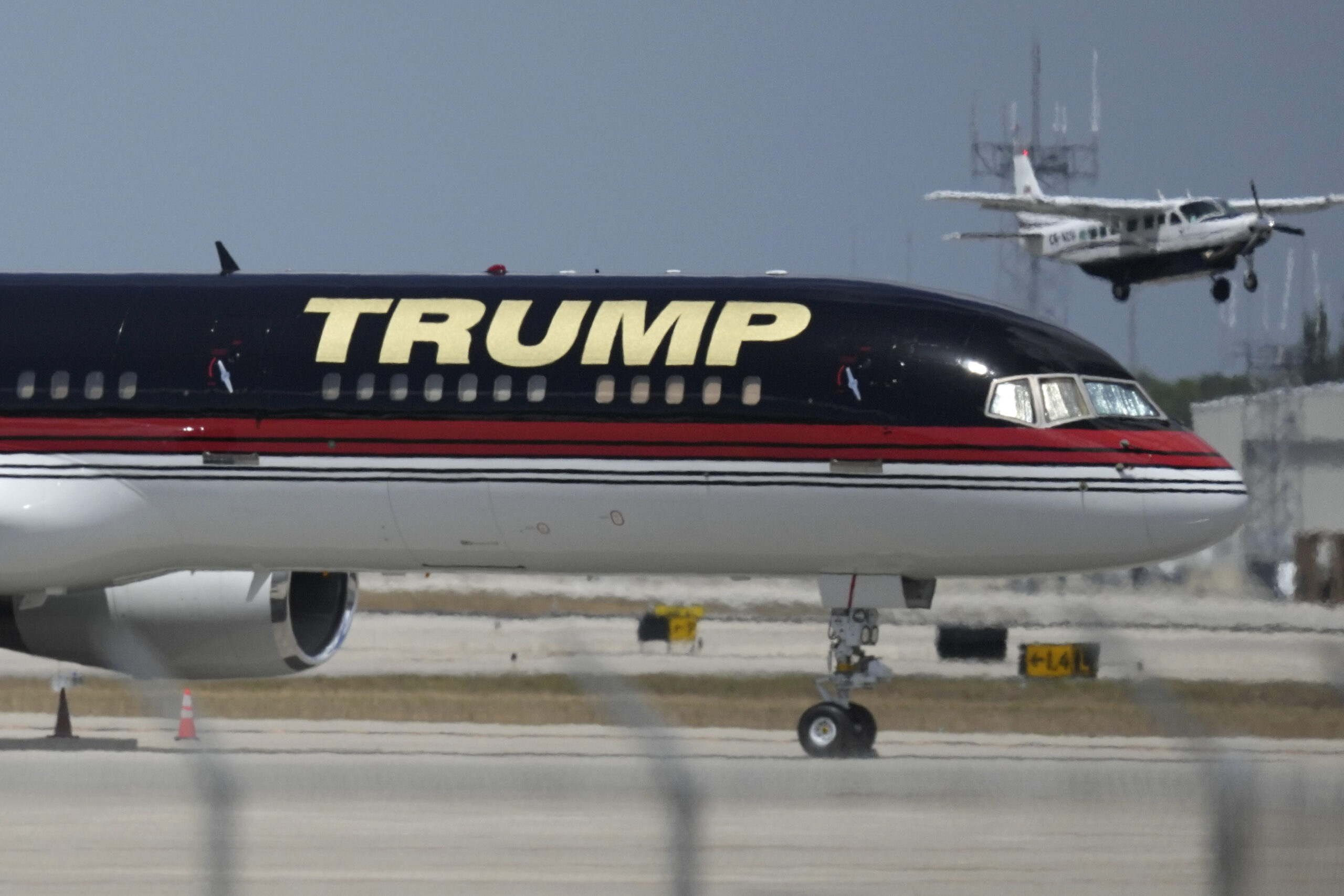 WATCH LIVE: Donald Trump’s plane on standby at airport ahead of expected trip to New York for arraignment