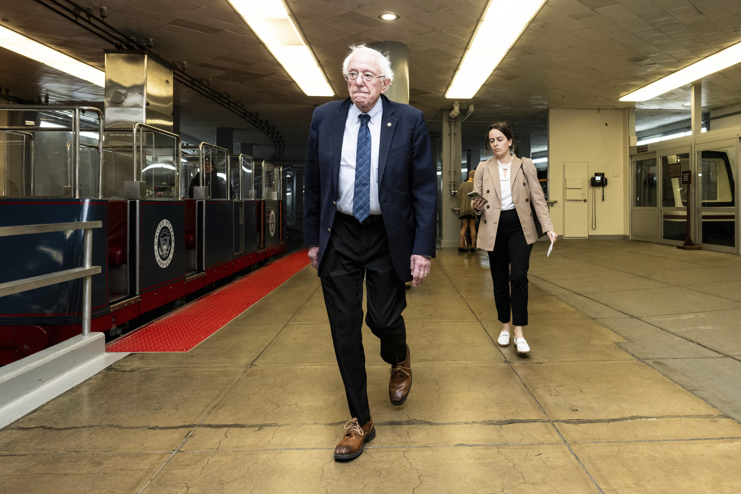 Bernie Sanders urges Biden to cut $10 billion in aid to Israel