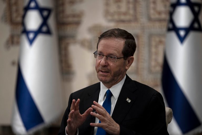 Israeli president sidesteps on whether Netanyahu should remain prime minister