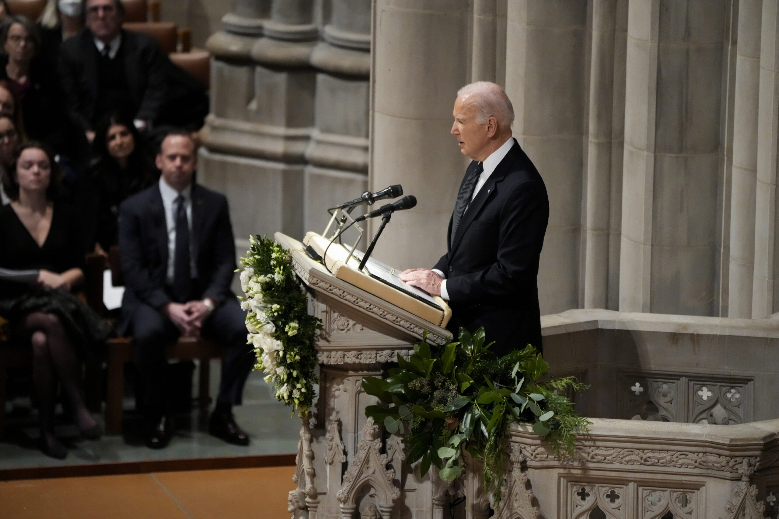 Biden eulogizes Sandra Day O’Connor as a ‘pioneer’