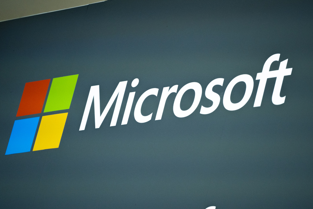 Microsoft adds AI button to keyboard in first change in 30 years