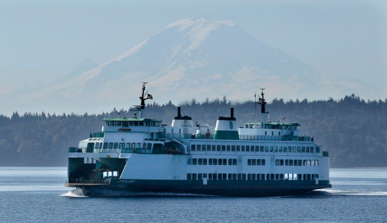 Inslee unveils $100M plan for clean energy investments, green public transit
