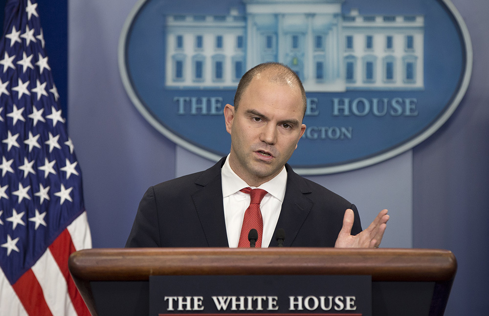 Obama’s low opinion of the press shared by one of his top advisers