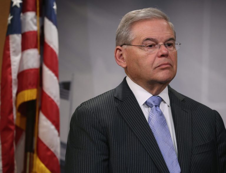 Poll: Sen. Bob Mendendez should wait and see on resignation