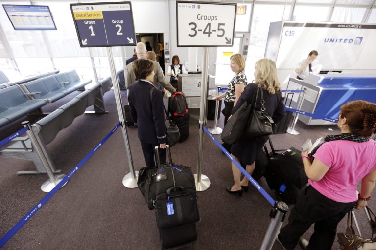 Carry-on crackdown: United enforces bag size limit