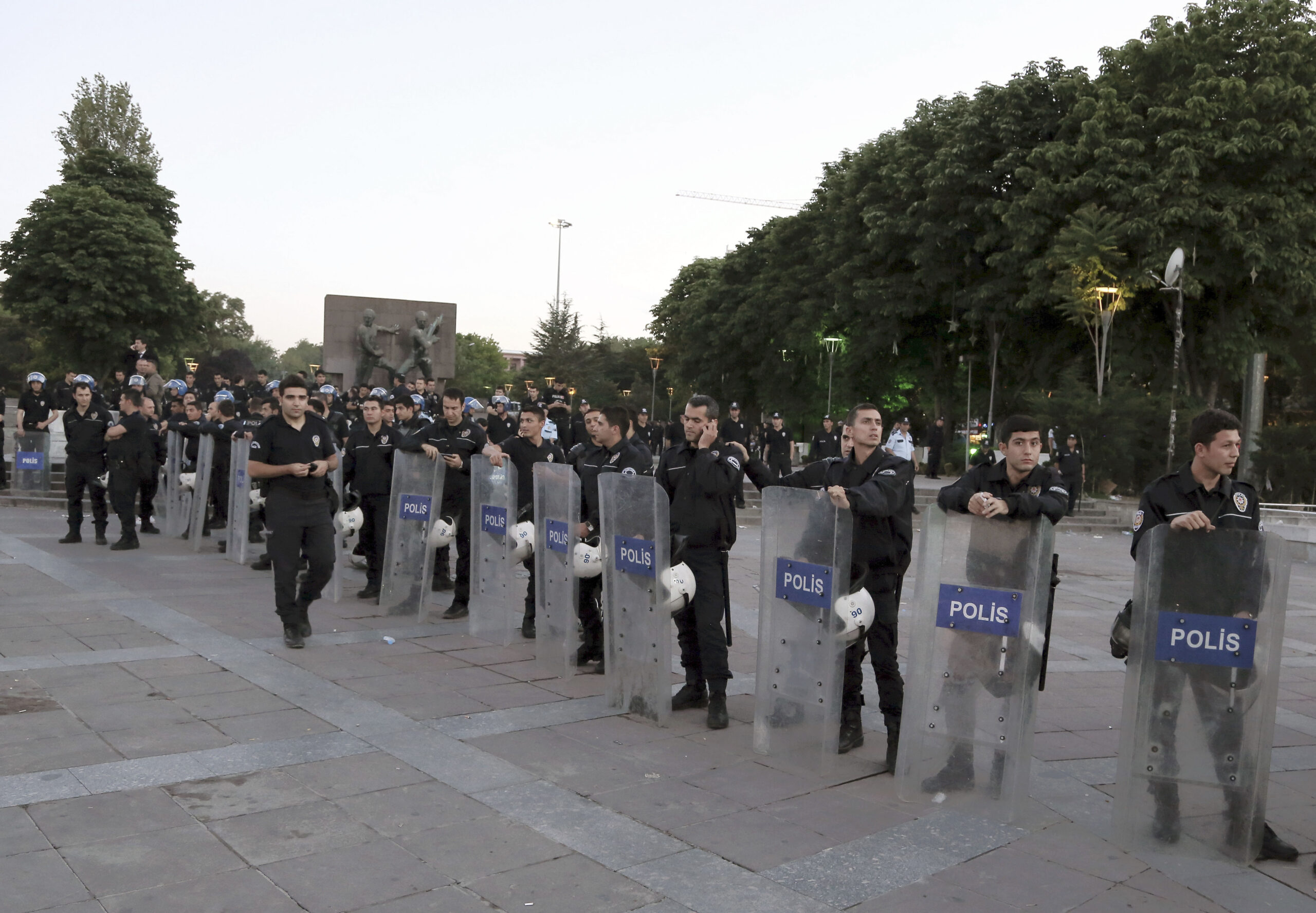 154 people detained in Saturday Istanbul protests