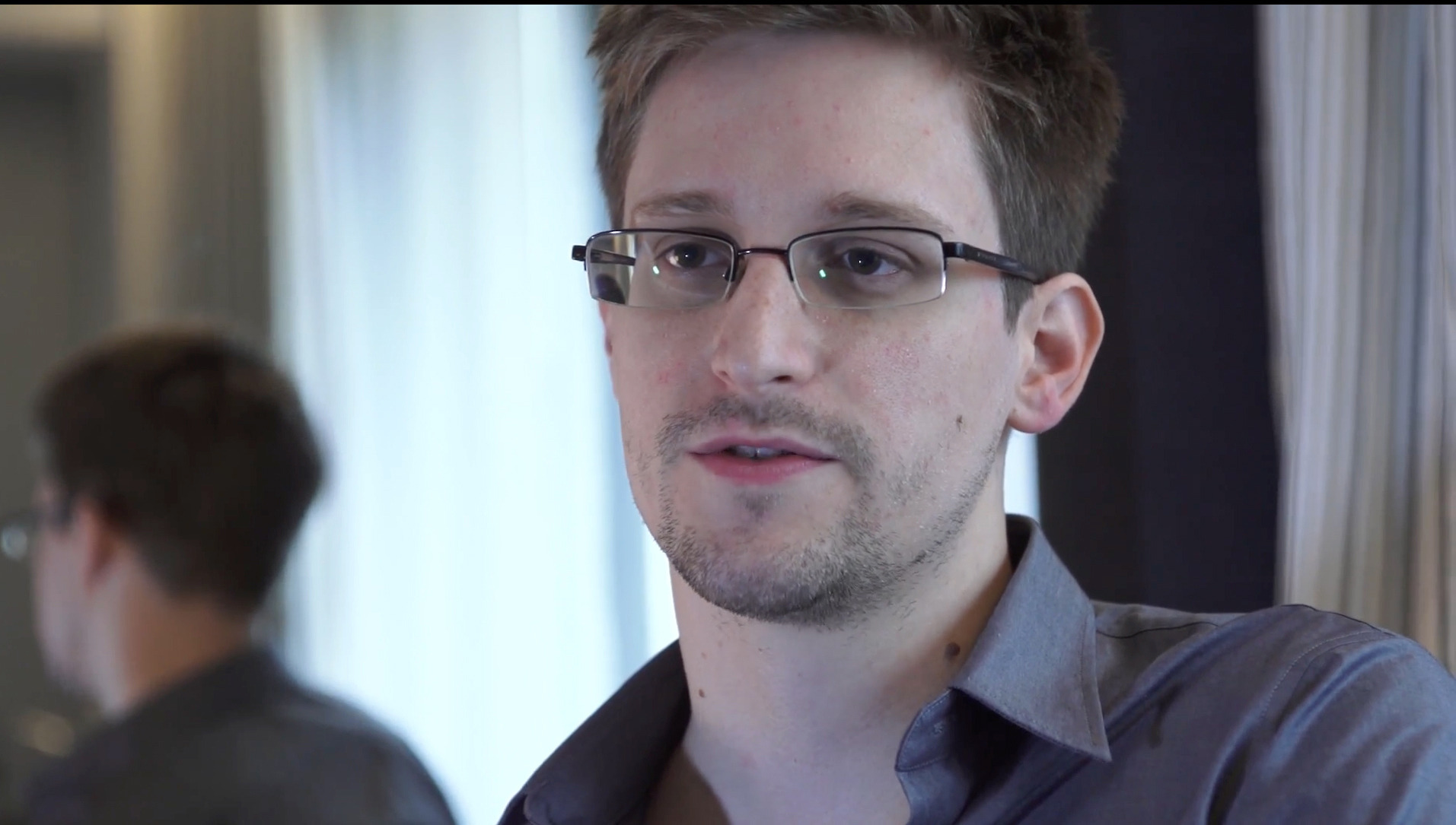 Edward Snowden suggests Dianne Feinstein is a hypocrite over CIA spying
