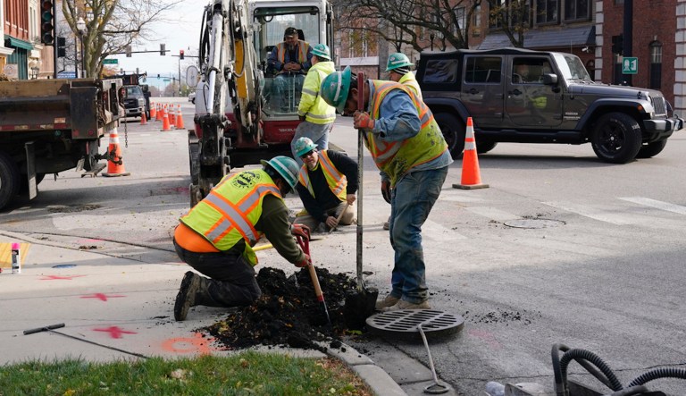 Jobs report: April employment for native-born and foreign-born workers