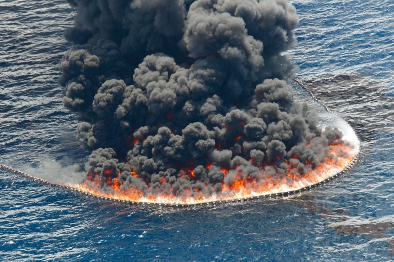 BP reaches deal with EPA to end federal suspension