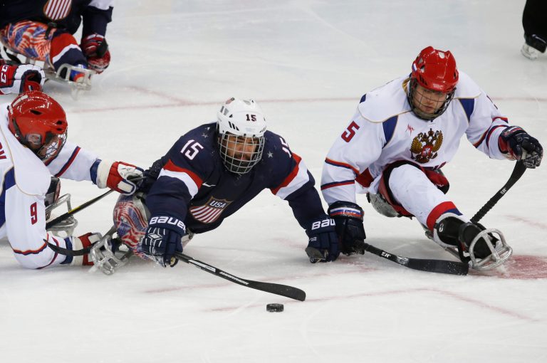 From war to Paralympics, US vets compete on ice