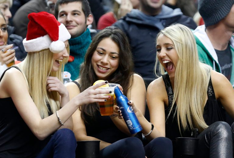 Portland beats Suns 96-93 for fifth straight win