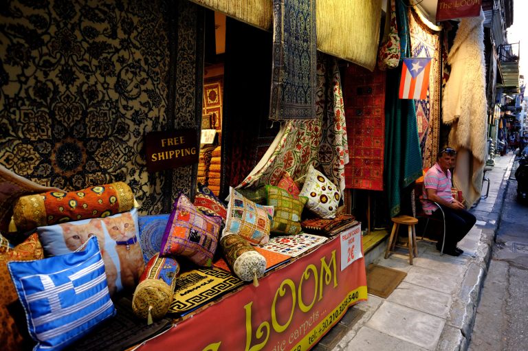 Eurozone inflation stuck at low 0.5 percent