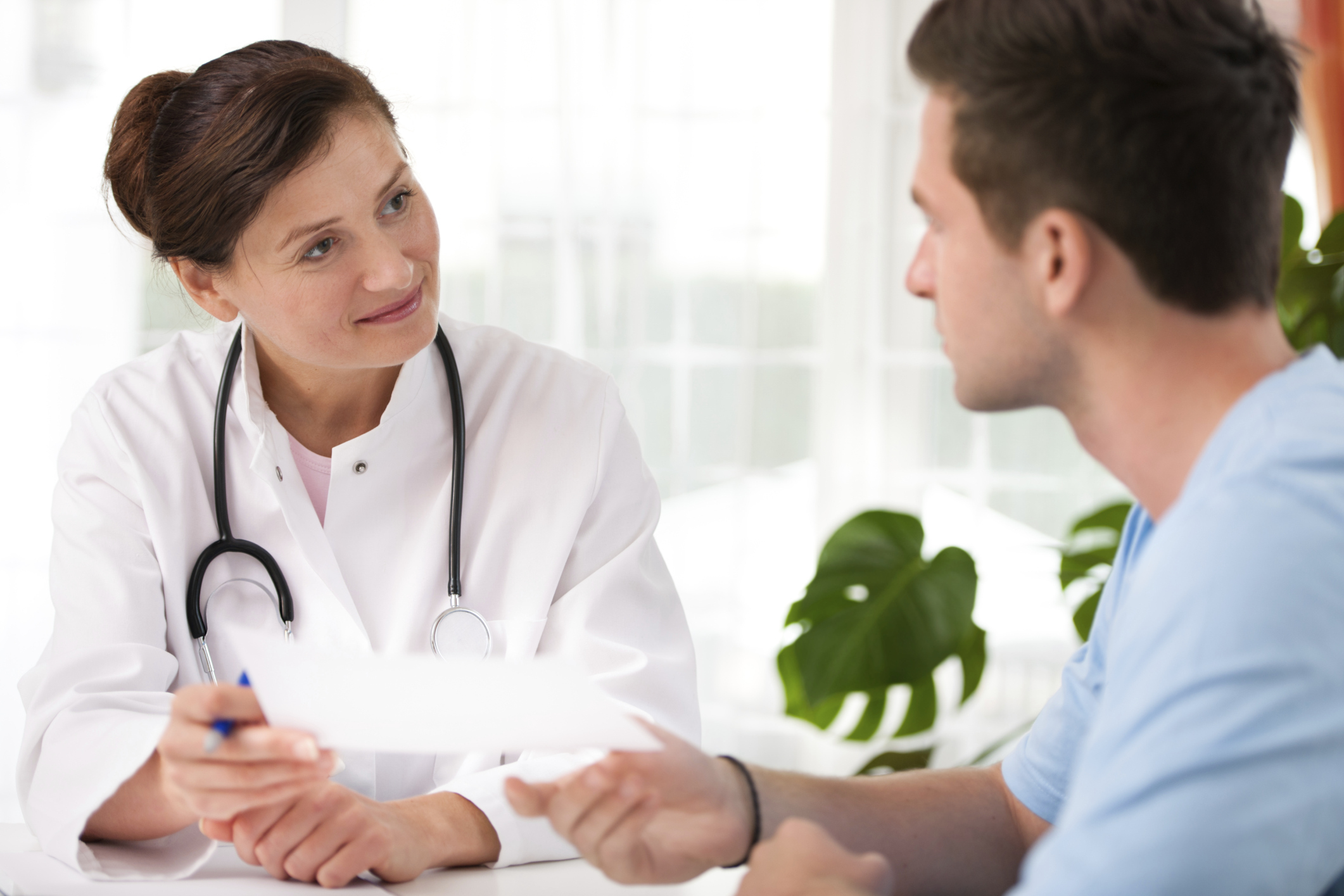 Feds say high Obamacare premiums for the young are good news