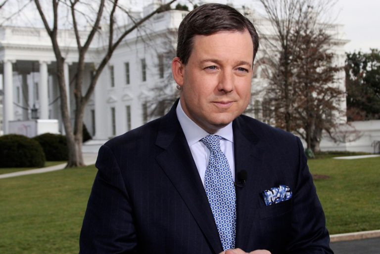 Ed Henry denounces ‘bizarre’ claim that White House reporters preapprove questions