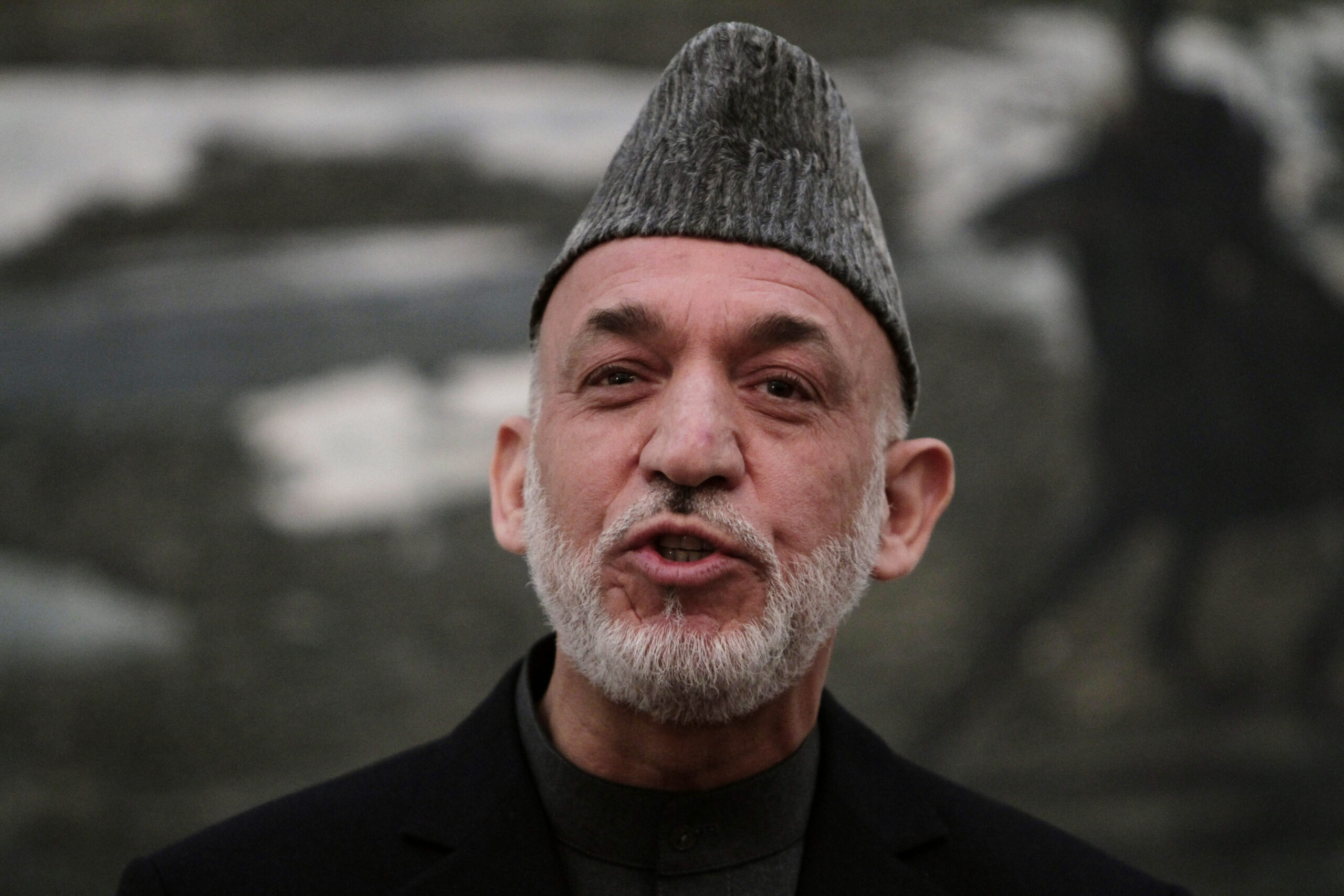 Bob Corker blocks Afghan spending bill over millions in payments to Hamid Karzai